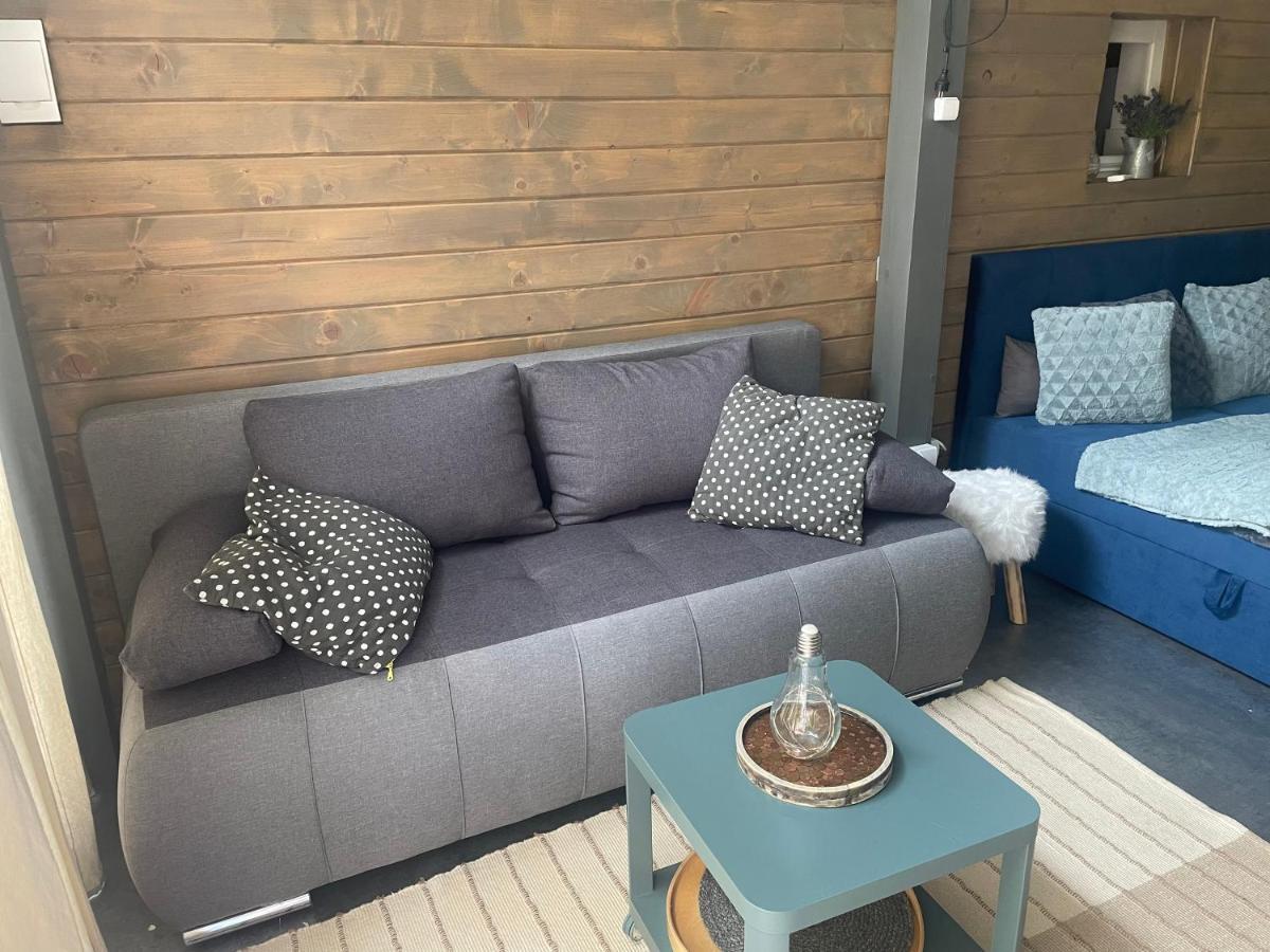 Monpe Apartmanik S Atmosferou Komárno Exterior foto