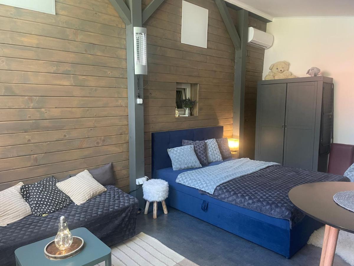 Monpe Apartmanik S Atmosferou Komárno Exterior foto