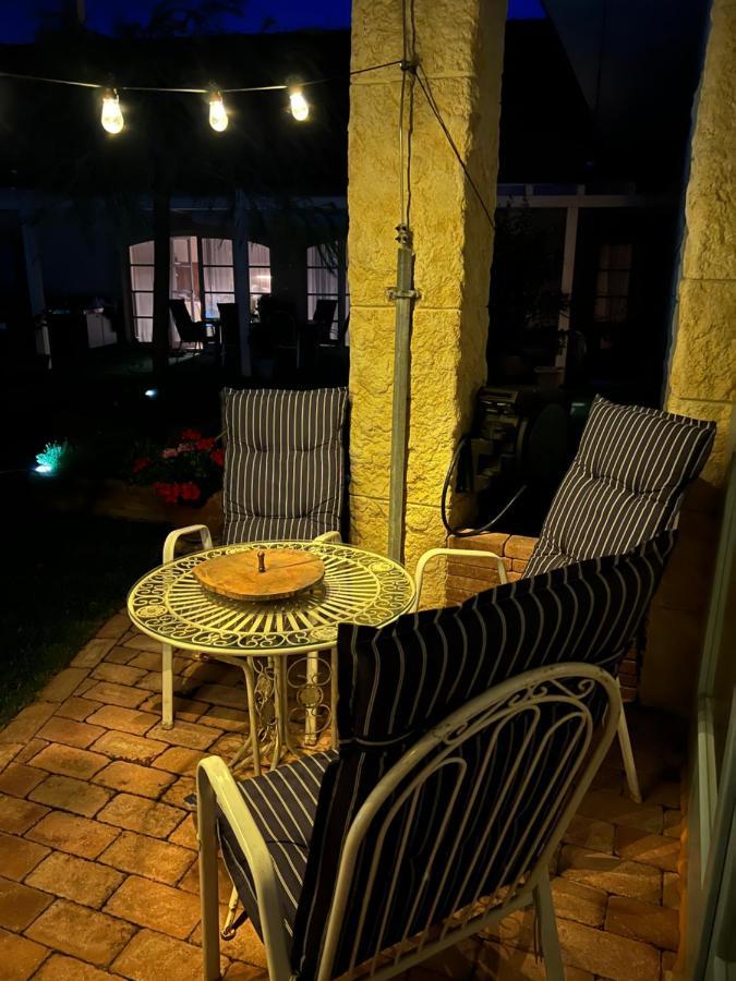 Monpe Apartmanik S Atmosferou Komárno Exterior foto
