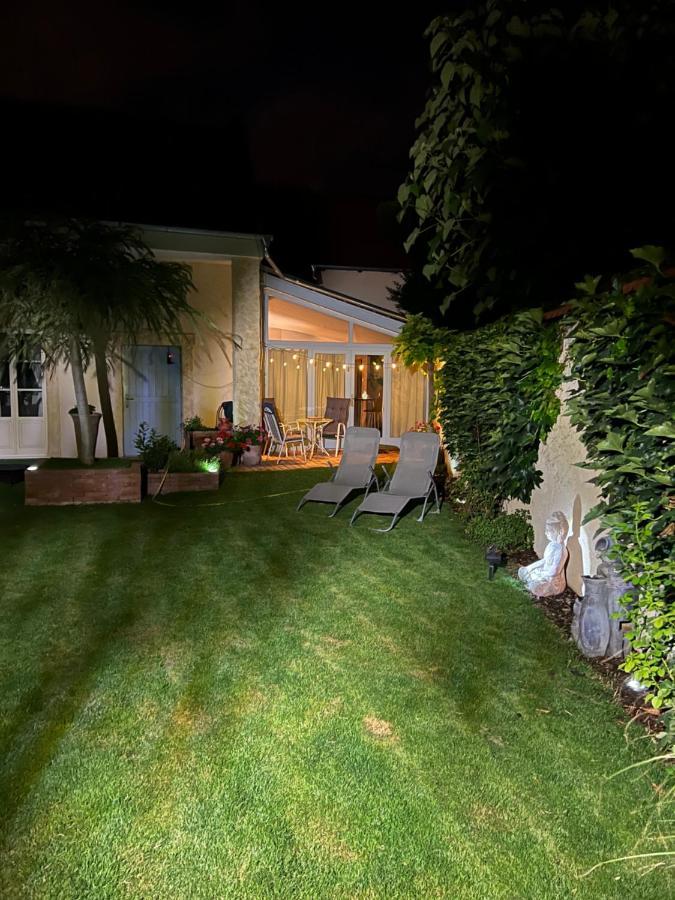 Monpe Apartmanik S Atmosferou Komárno Exterior foto