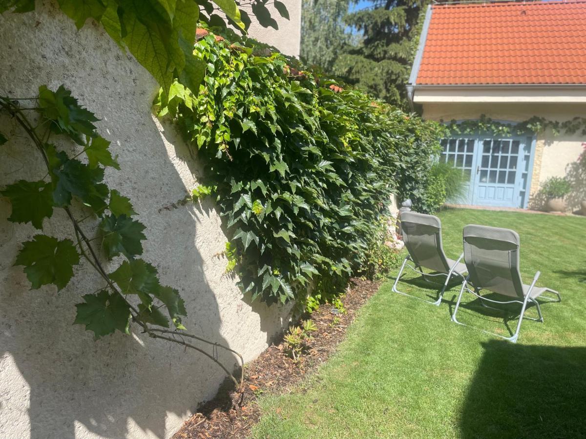Monpe Apartmanik S Atmosferou Komárno Exterior foto