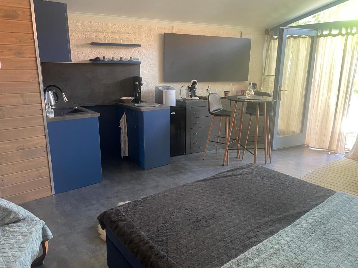 Monpe Apartmanik S Atmosferou Komárno Exterior foto